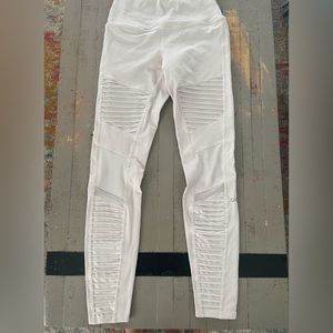 Alo Moto leggings